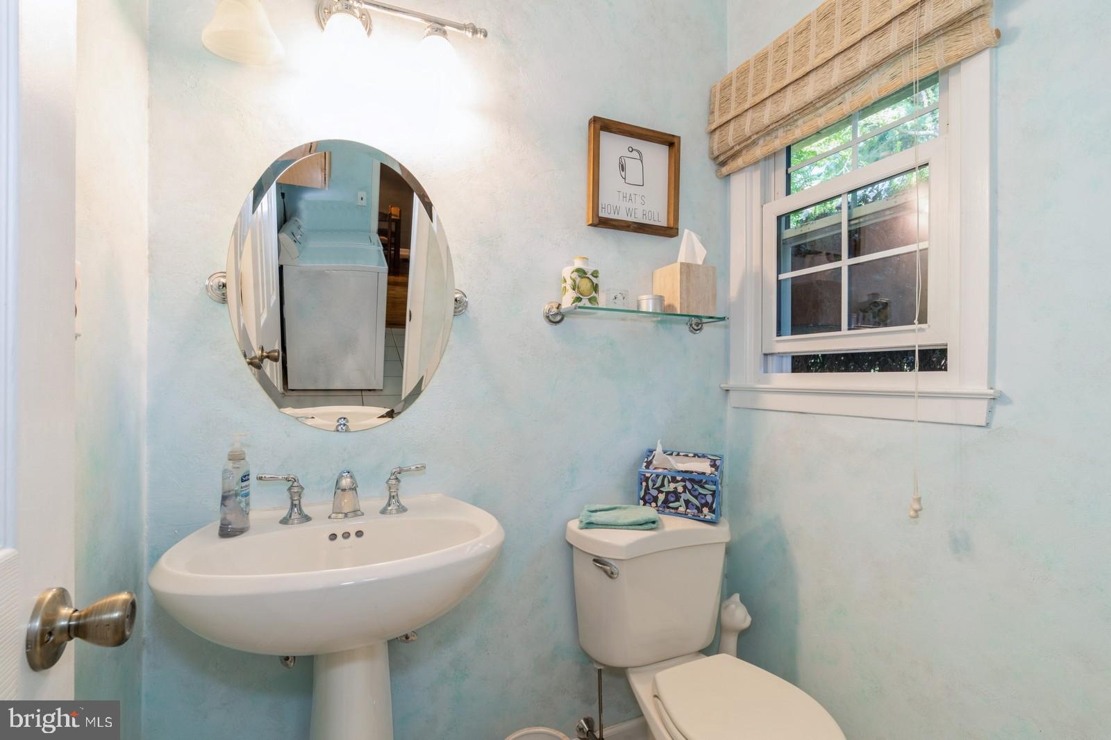 149 Parker Road South Plainsboro, NJ 08536 - Photo 18 of 57 a bathroom with a toilet sink and mirror