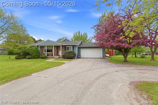 12265 Hough Road Memphis, MI 48041 - Photo 4 of 41