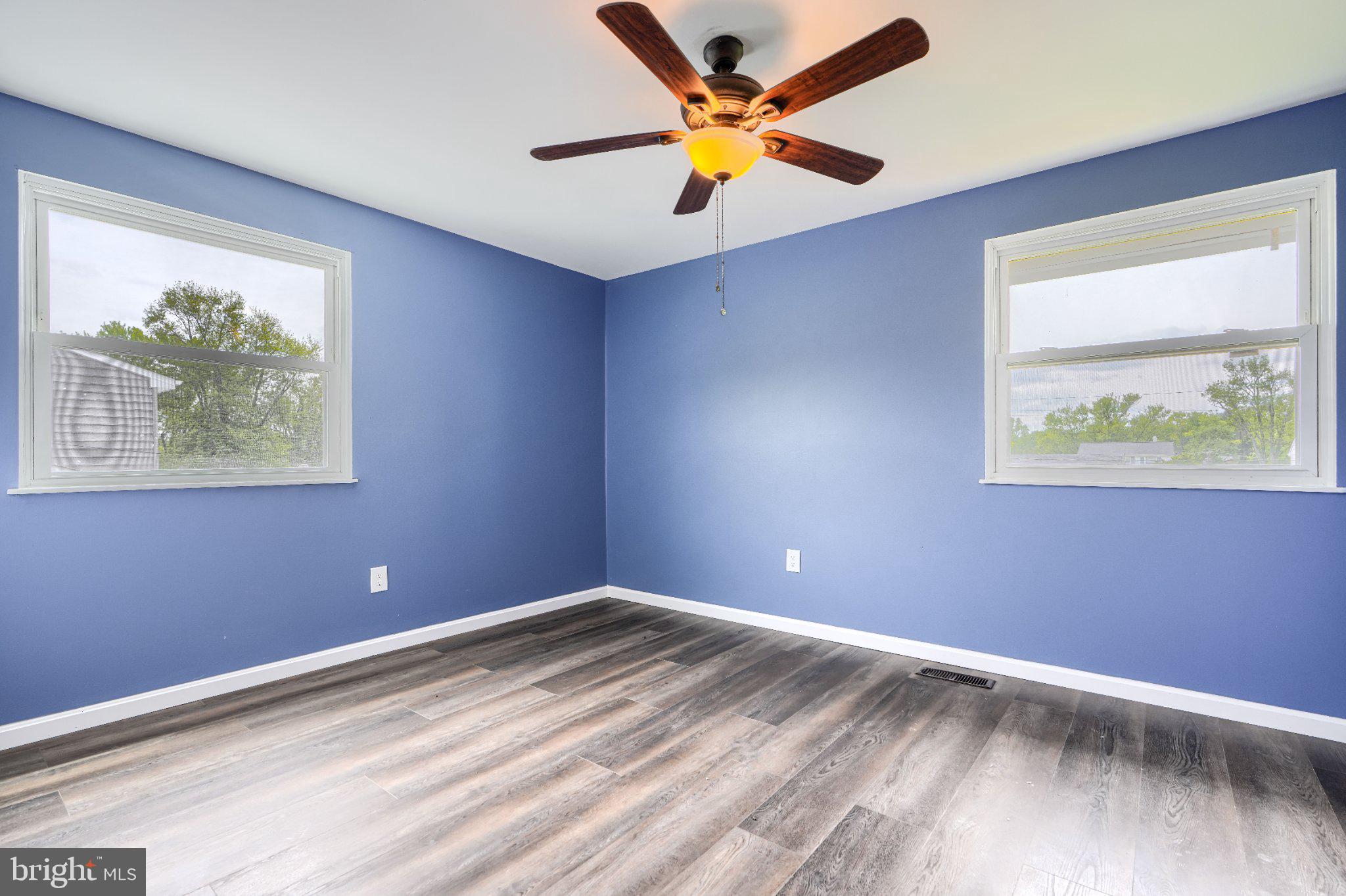 3910 Carthage Road Randallstown, MD 21133 - Photo 31 of 42 Bright blue walls invite creativity.