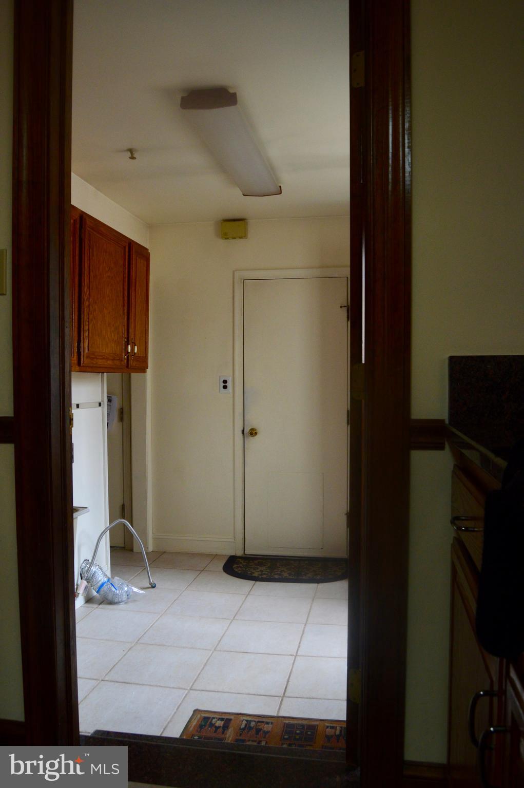 8 Kingswood Road Shamong, NJ 08088 - Photo 10 of 46 Laundry/Utility