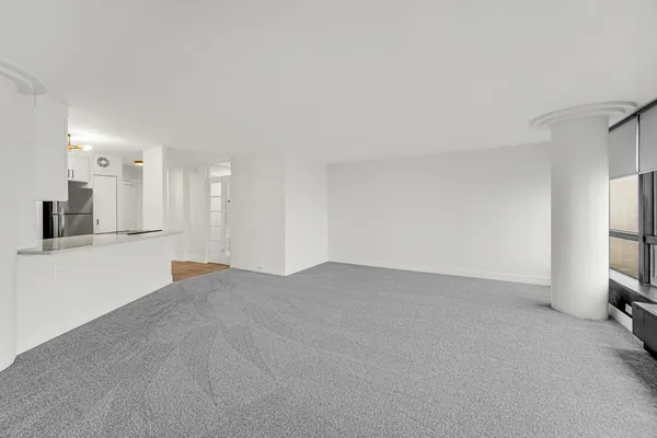 $1,750 | 5415 North Sheridan Road, Unit 4607, Chicago, IL 60640