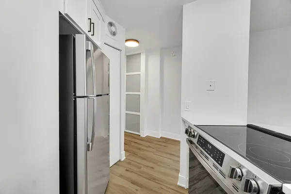 $1,750 | 5415 North Sheridan Road, Unit 4607, Chicago, IL 60640