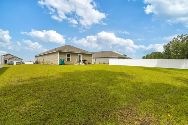 $259,000 | 276 Country Grove Way, Galivants Ferry, SC 29544