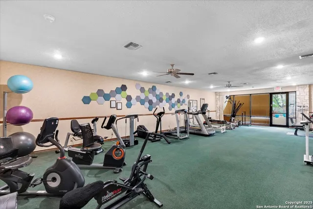 $277,000 | 3704 Scenic Drive, Schertz, TX 78108