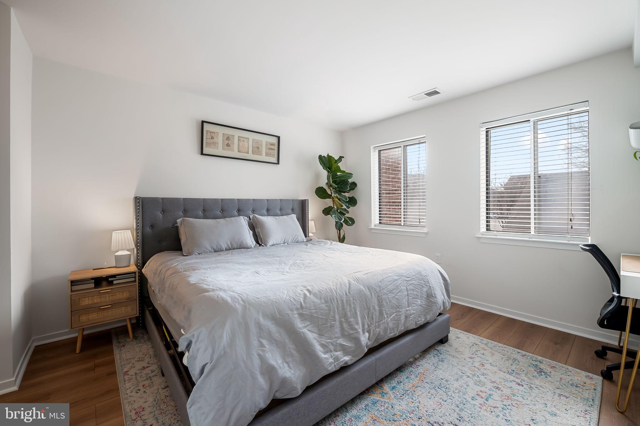 9 West Lee Street, Unit R 56 Baltimore, MD 21201 - Photo 12 of 21