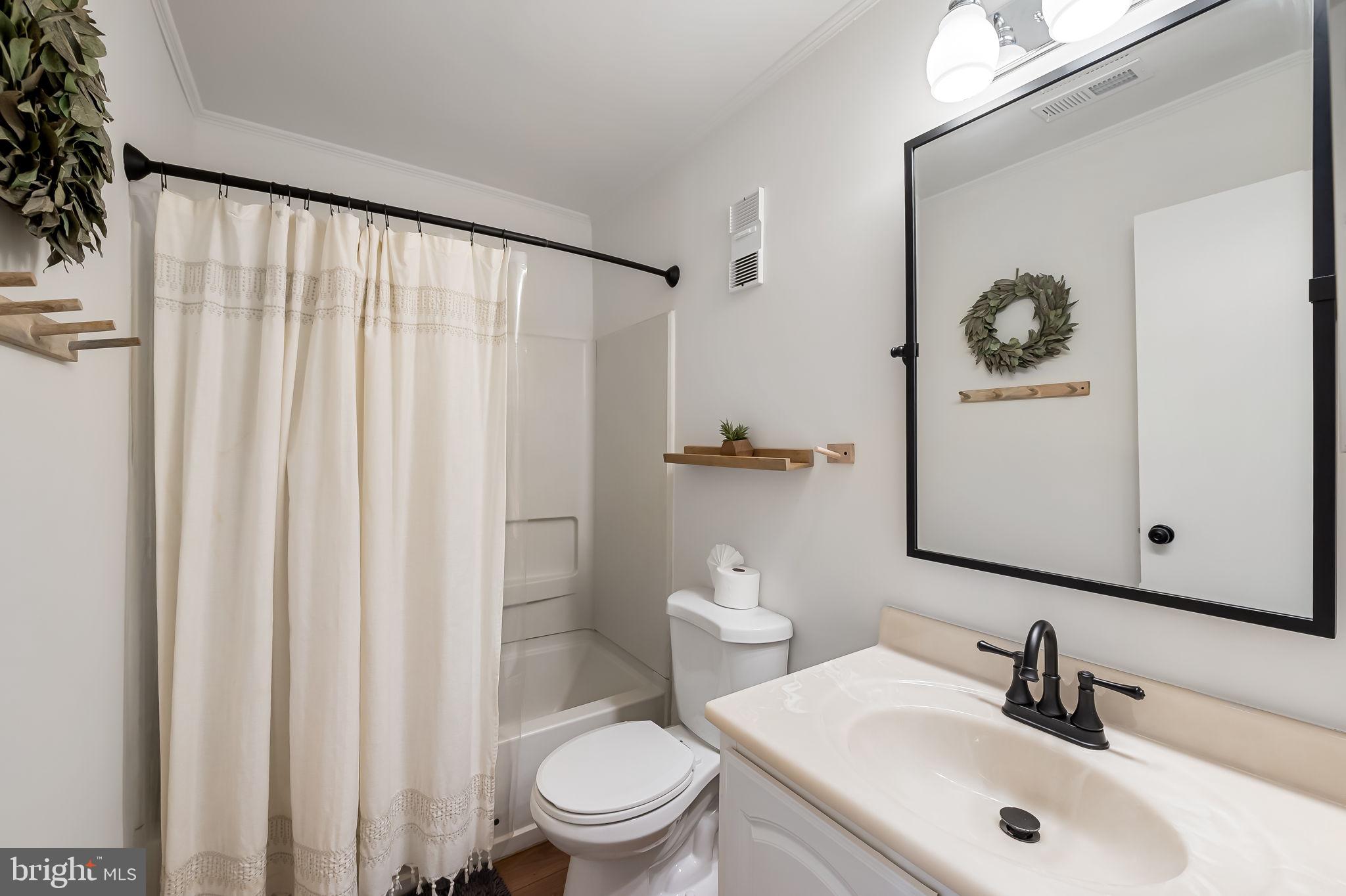 9 West Lee Street, Unit R 56 Baltimore, MD 21201 - Photo 18 of 21