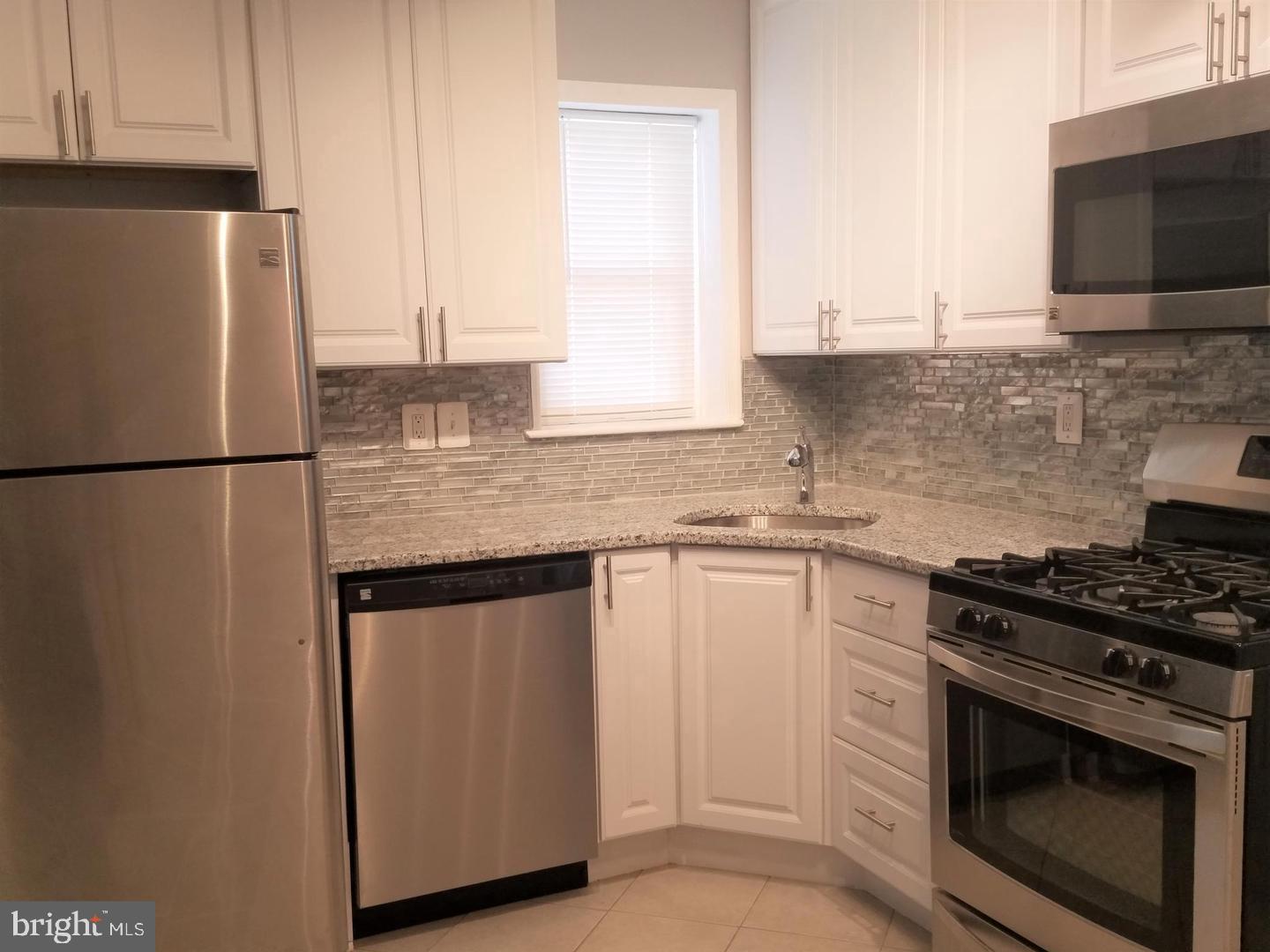 1517 Windham Lane Silver Spring, MD 20902 - Photo 8 of 48 Gallery Image 8