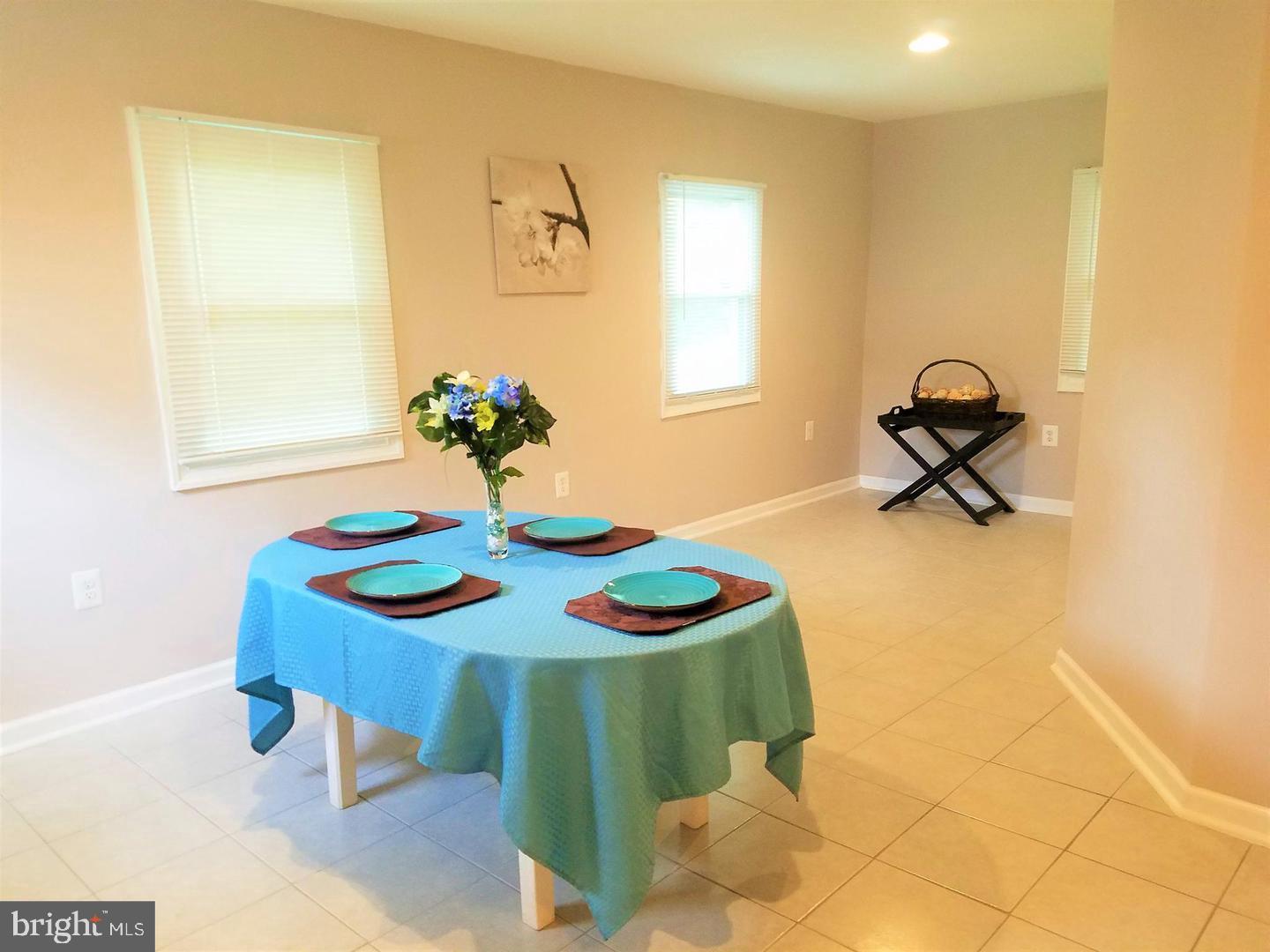 1517 Windham Lane Silver Spring, MD 20902 - Photo 9 of 48 Gallery Image 9