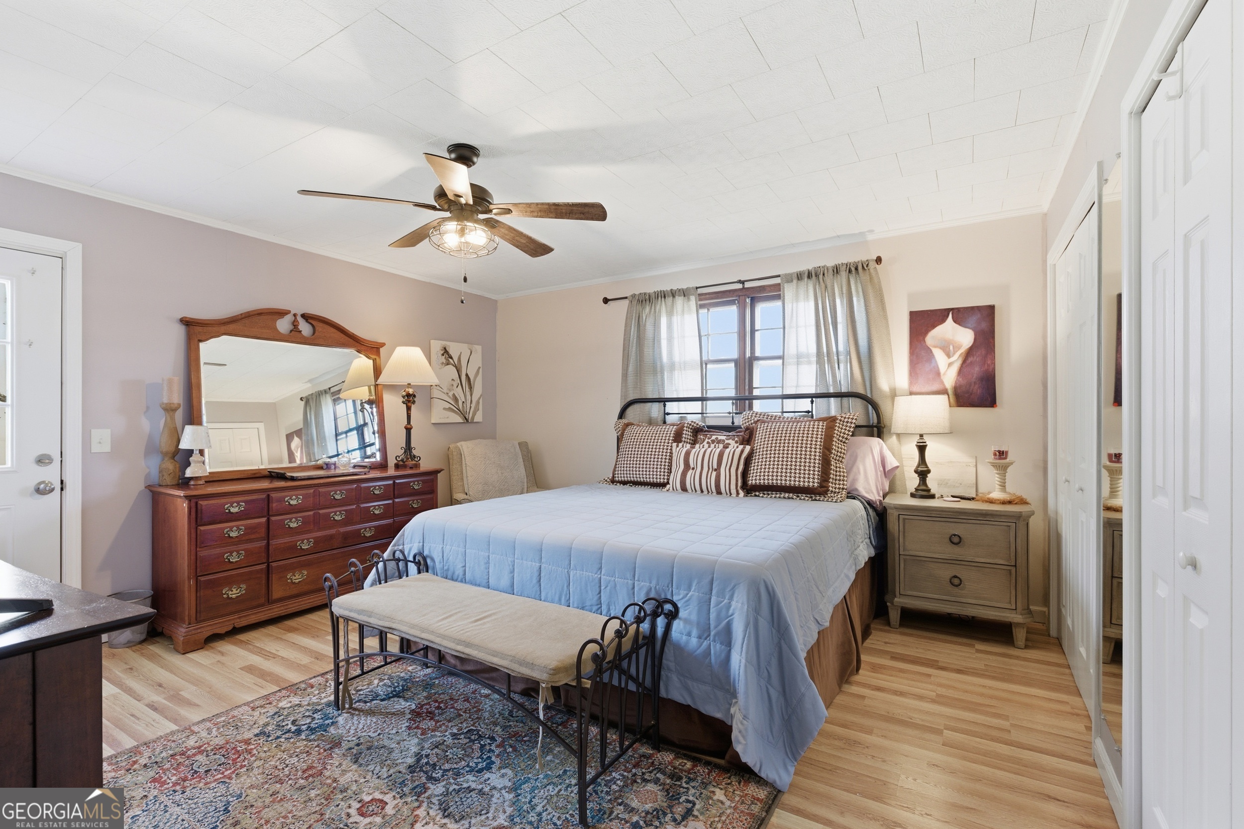 190 Legendary Lane Rabun Gap, GA 30568 - Photo 35 of 47 a bed room with a bed and a dresser