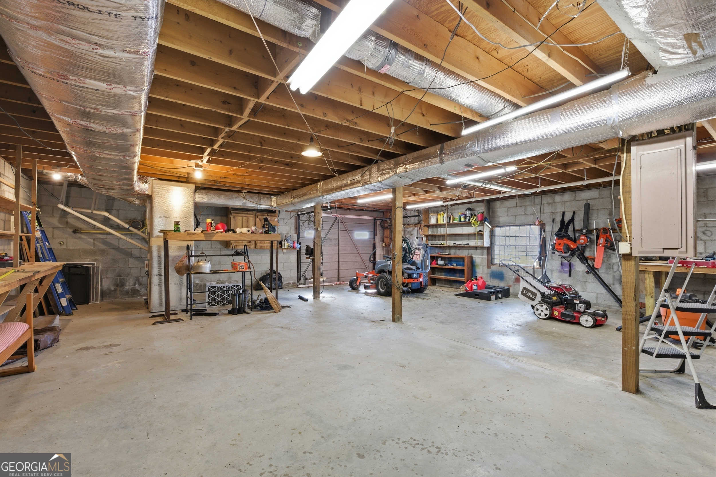 190 Legendary Lane Rabun Gap, GA 30568 - Photo 38 of 47 a view of parking garage with cars