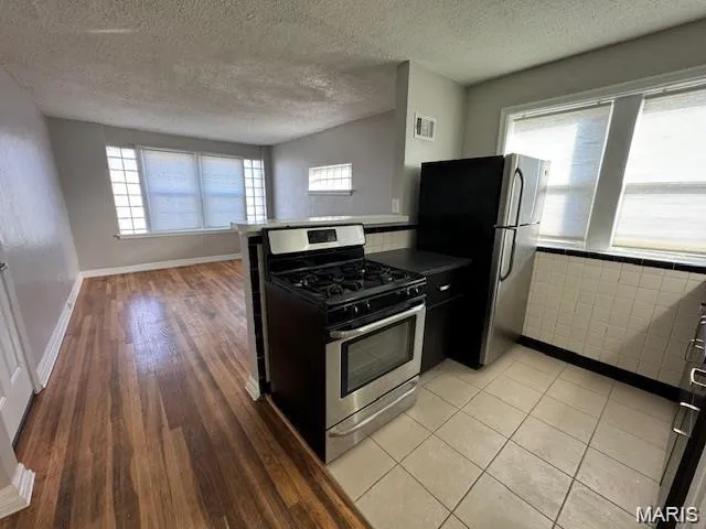 $860 | 4934 Kemper Avenue, St. Louis, MO 63139