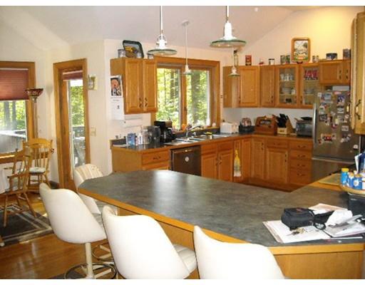 710 North Farms Road Northampton, MA 01062 - Photo 8 of 18
