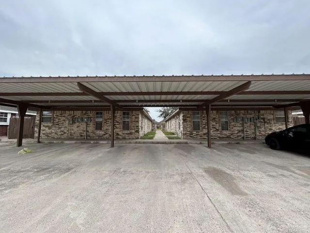 $850 | 809 West Bronze Drive, Unit 1, Pharr, TX 78577