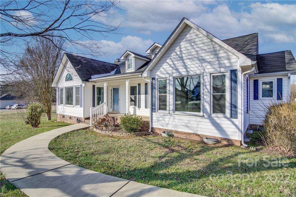2115 Appling Way York, SC 29745 - Photo 2 of 47 Gallery Image 2