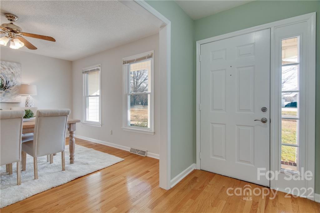 2115 Appling Way York, SC 29745 - Photo 4 of 47 Gallery Image 4