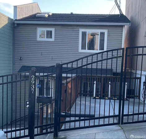 $850,000 | 2937 Griffith Street, San Francisco, CA 94124