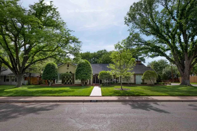 $700,000 | 2200 Parker Street, Amarillo, TX 79109