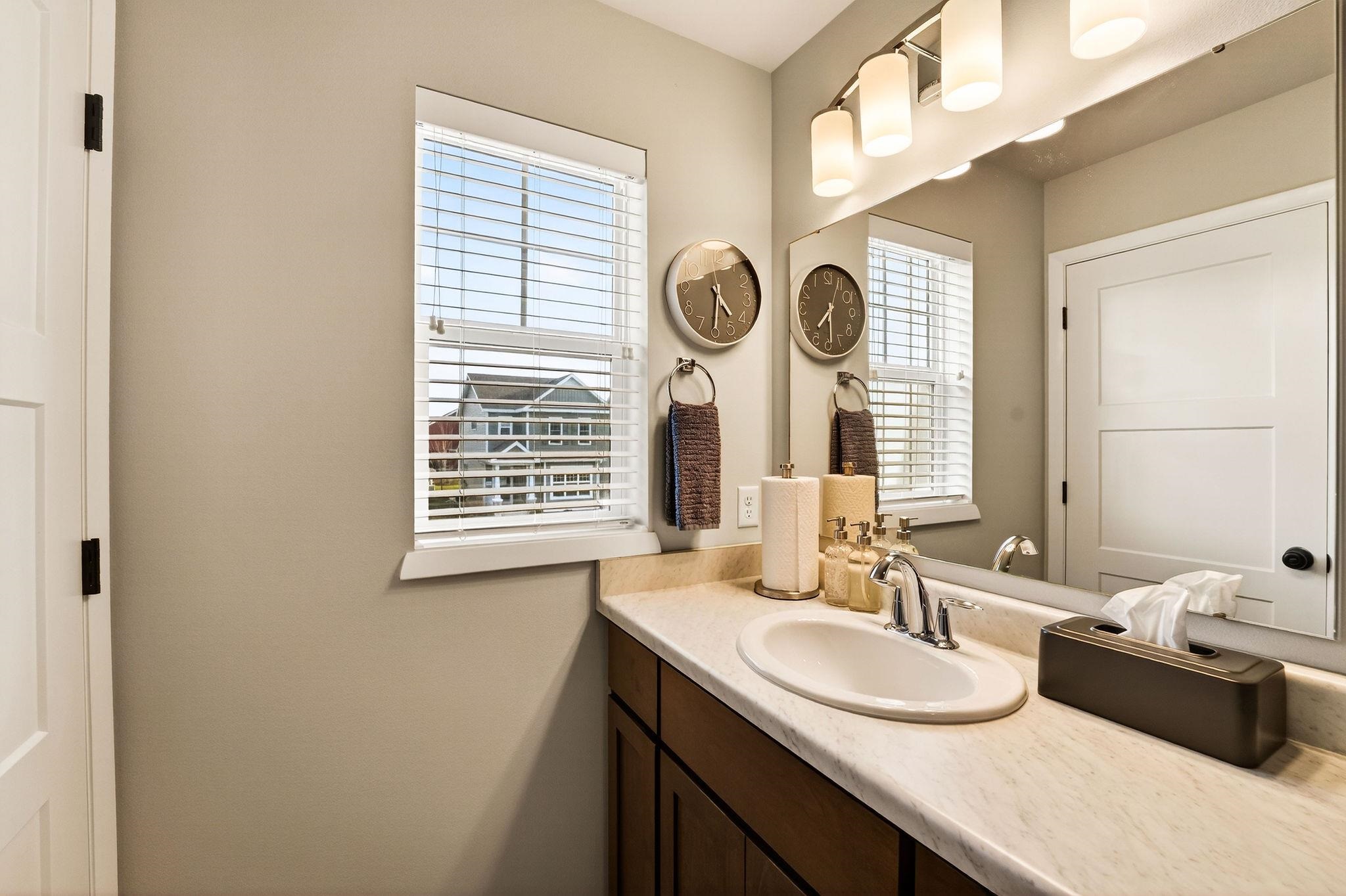 6124 Ragan Street Madison, WI 53718 - Photo 14 of 55