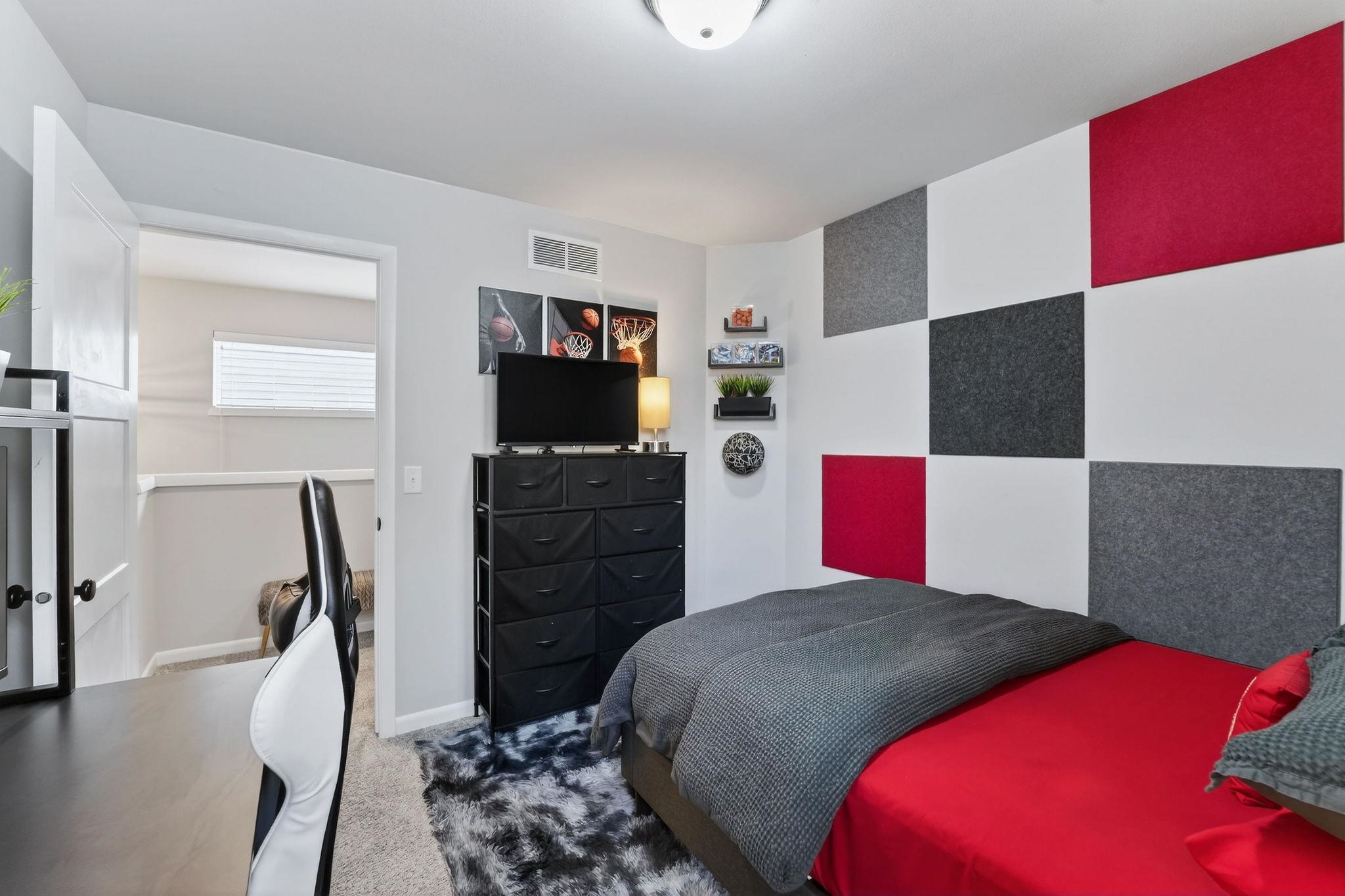 6124 Ragan Street Madison, WI 53718 - Photo 29 of 55