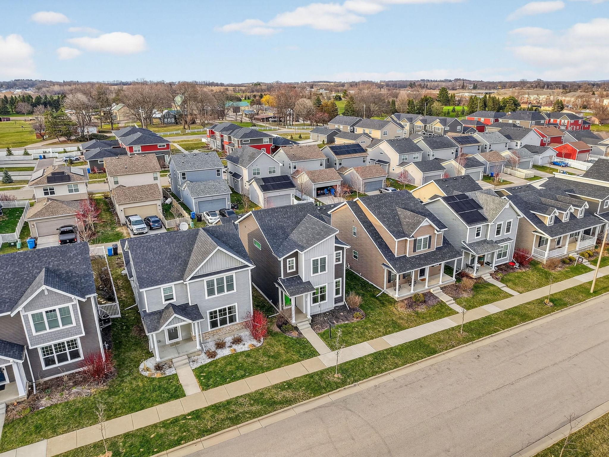 6124 Ragan Street Madison, WI 53718 - Photo 41 of 55