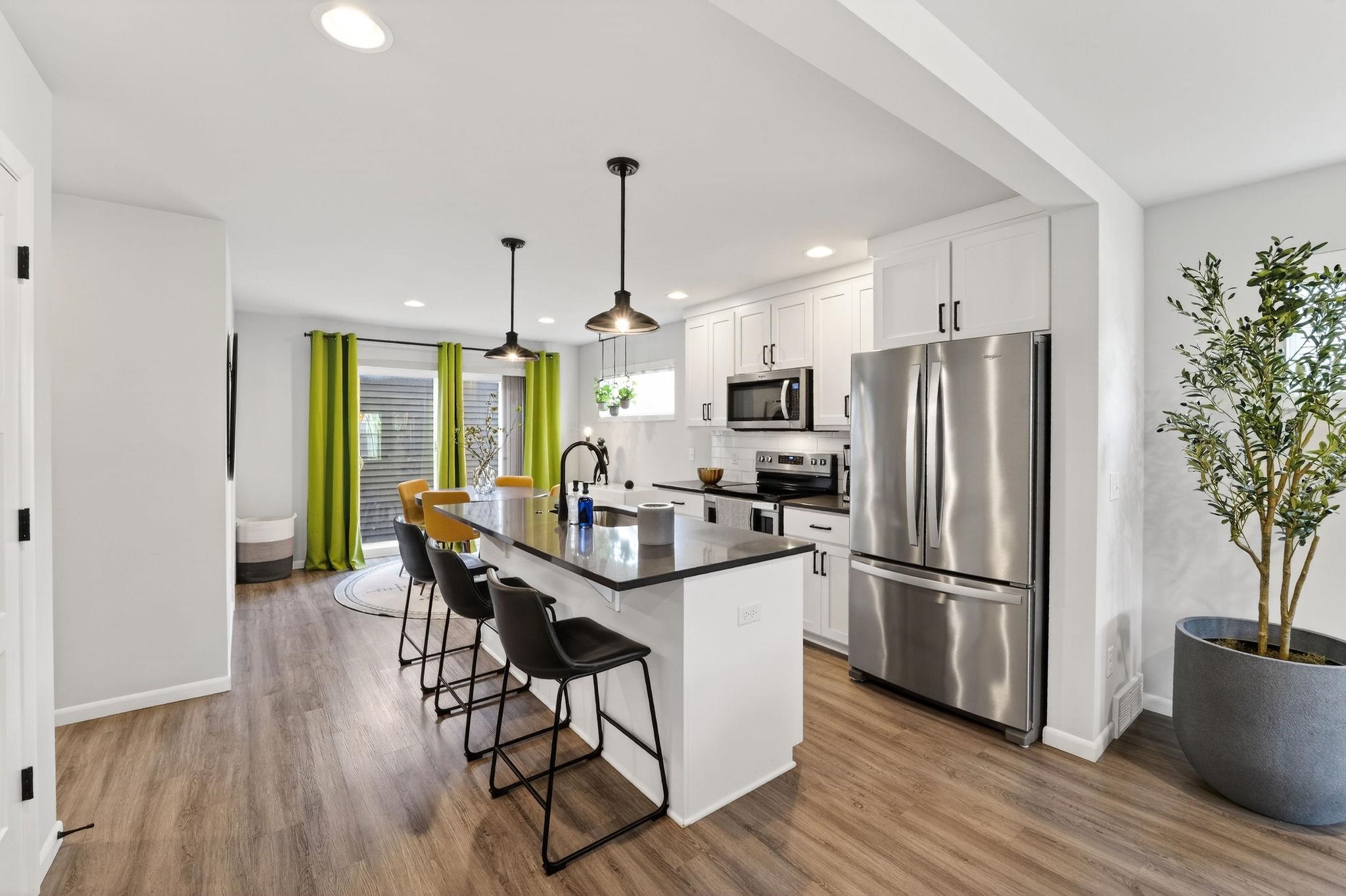 6124 Ragan Street Madison, WI 53718 - Photo 7 of 55