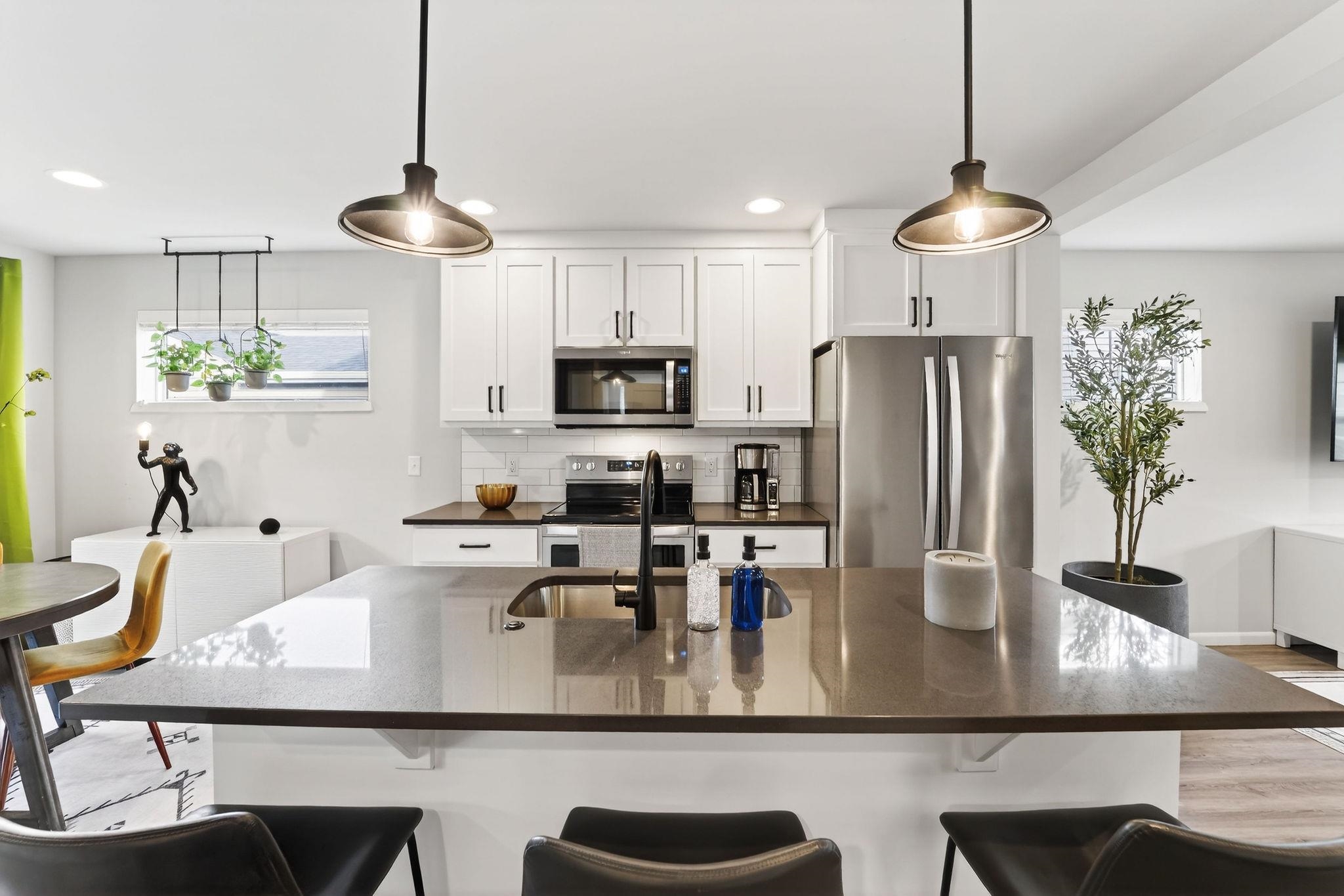 6124 Ragan Street Madison, WI 53718 - Photo 10 of 55