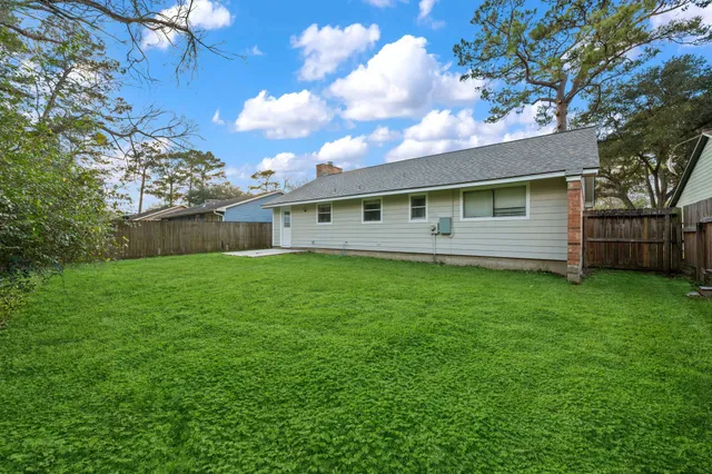 $1,800 | 17318 Broken Back Drive, Crosby, TX 77532