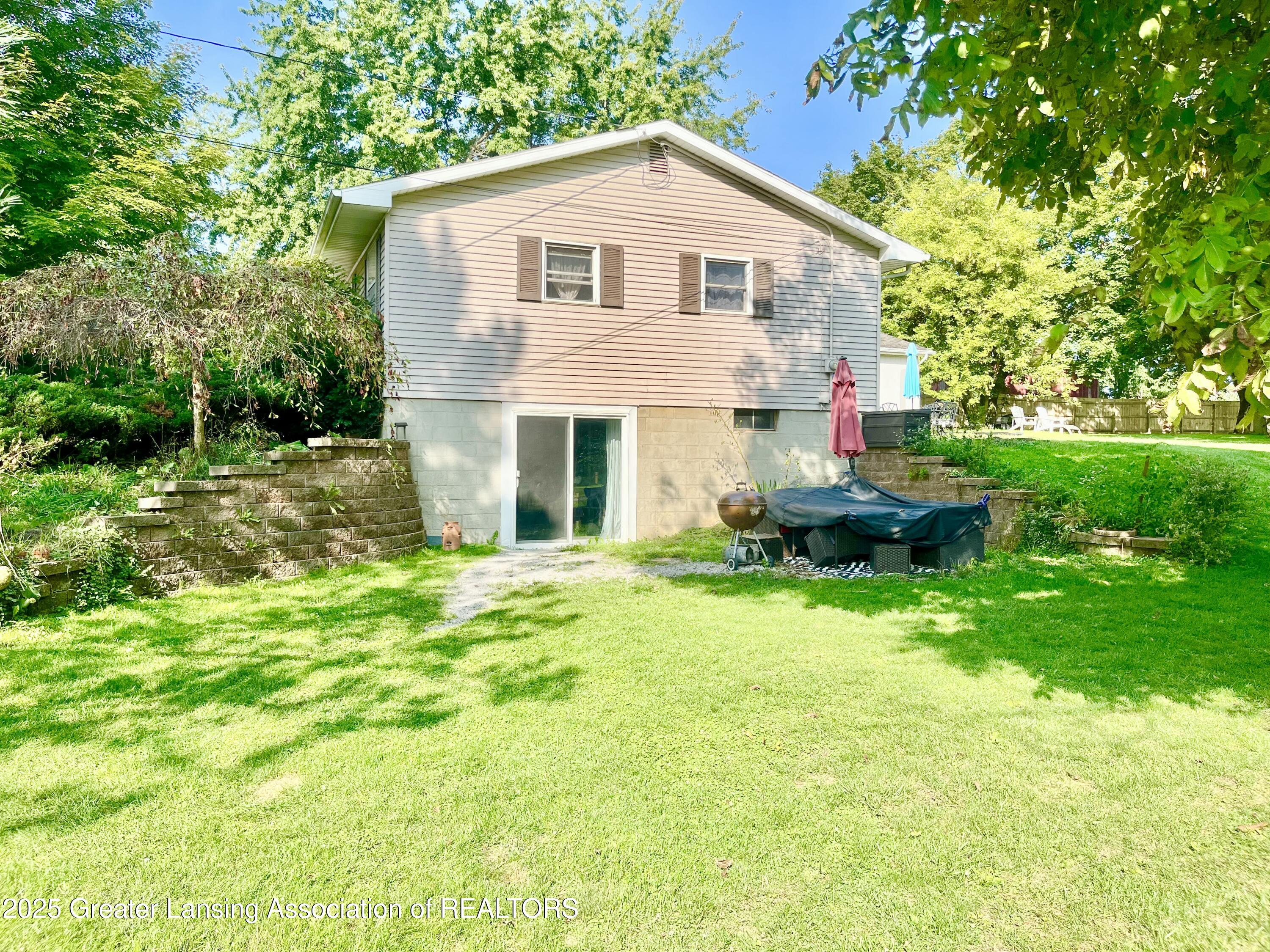 6740 West Herbison Road Dewitt, MI 48820 - Photo 37 of 46 IMG_0774