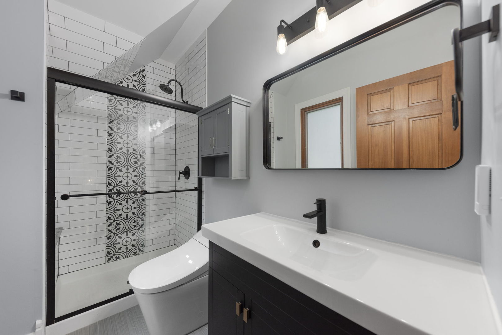 5738 Dunham Road Downers Grove, IL 60516 - Photo 15 of 24 Gallery Image 15