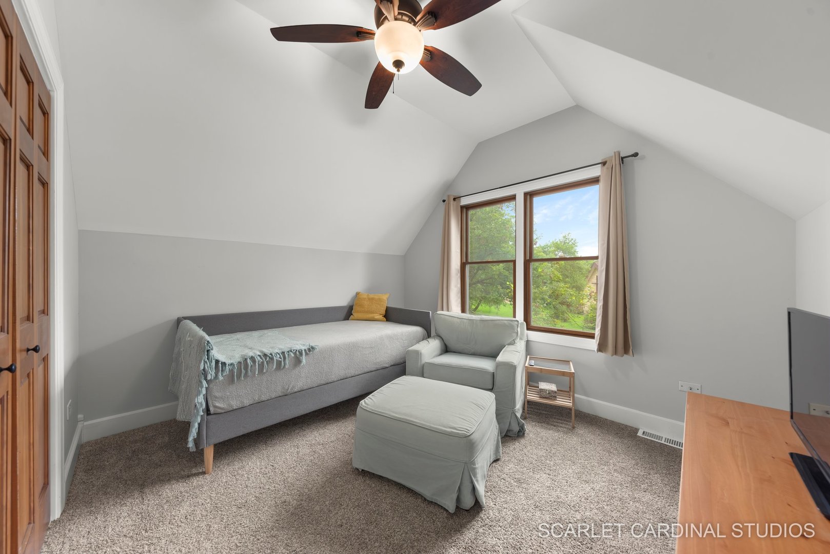 5738 Dunham Road Downers Grove, IL 60516 - Photo 16 of 24 Gallery Image 16