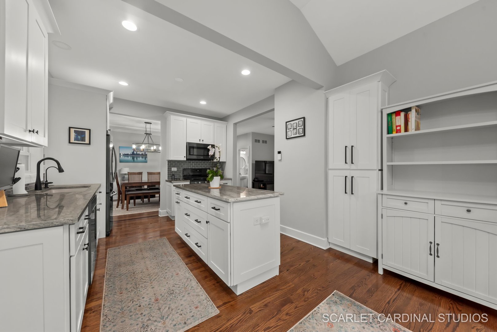 5738 Dunham Road Downers Grove, IL 60516 - Photo 8 of 24 Gallery Image 8