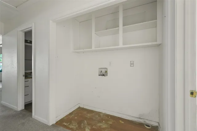 $1,300 | 217 Lazy Lane, Unit B, Conroe, TX 77301