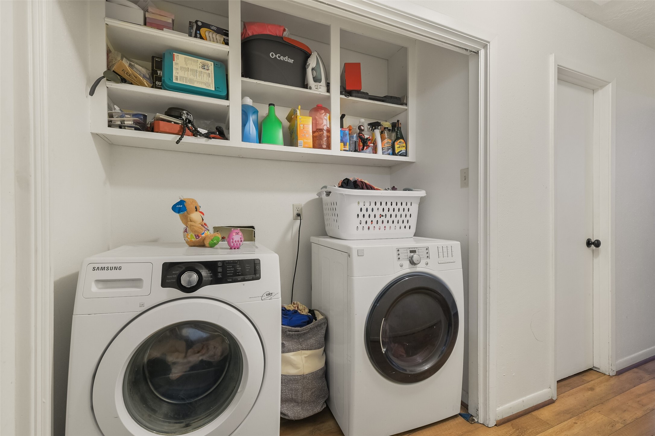 217 Lazy Lane, Unit B Conroe, TX 77301 - Photo 21 of 27 a utility room with dryer and washer