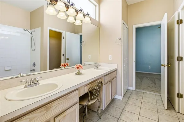 $435,000 | 5512 47th Court East, Bradenton, FL 34203