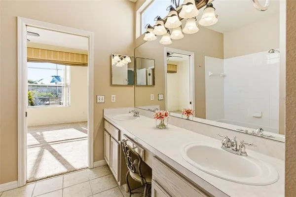 $435,000 | 5512 47th Court East, Bradenton, FL 34203