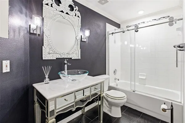 $435,000 | 5512 47th Court East, Bradenton, FL 34203