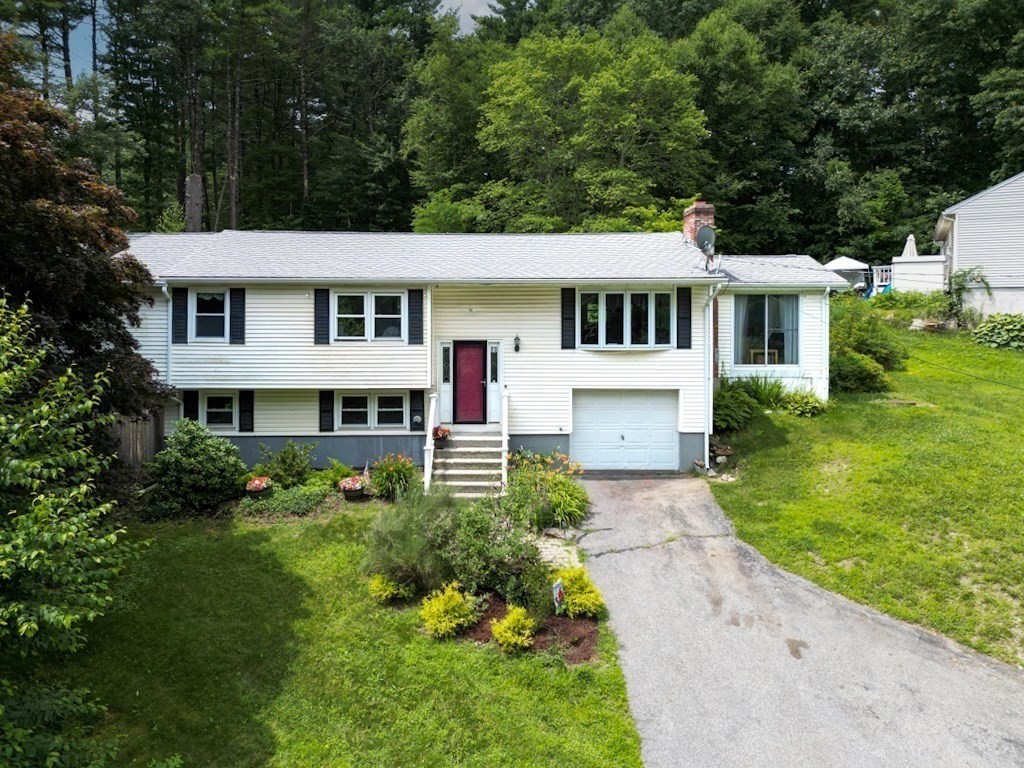 85 Larned Road Oxford, MA 01540 - Photo 2 of 34 Gallery Image 2