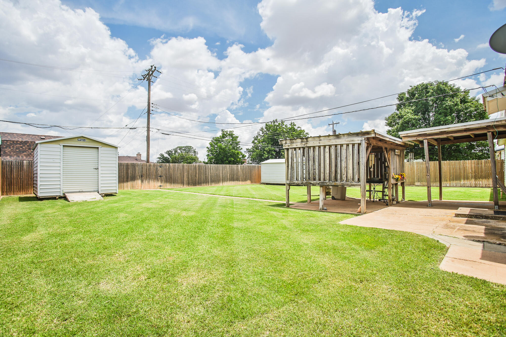 720 South 23rd Street Slaton, TX 79364 - Photo 37 of 46