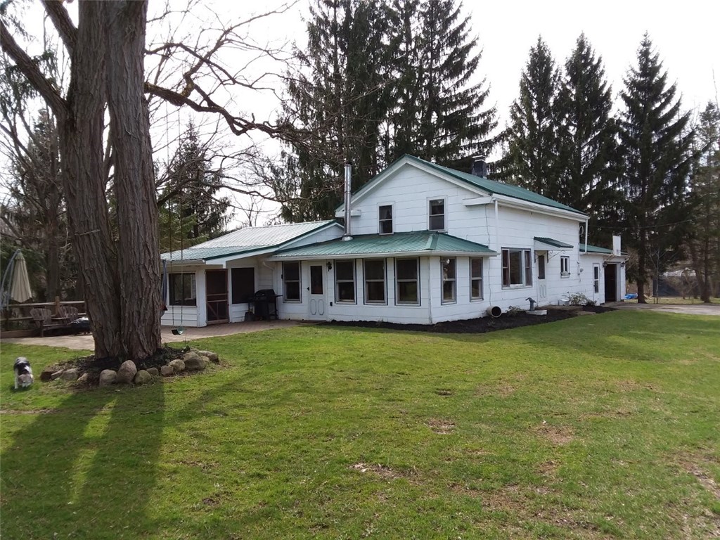 4858 Linden Road Bethany, NY 14054 - Photo 1 of 1 COUNTY 3 BDRM/2 FULL BATH HOME IN QUIET SETTING!