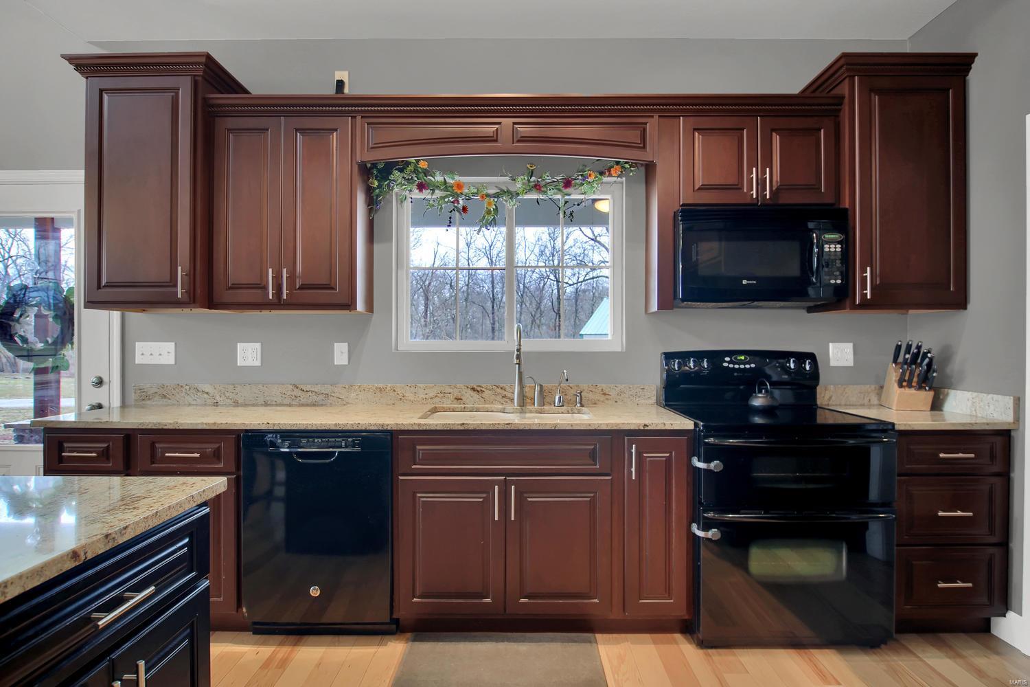 2623 Steinkoenig School Road Highland, IL 62249 - Photo 12 of 46 Gallery Image 12