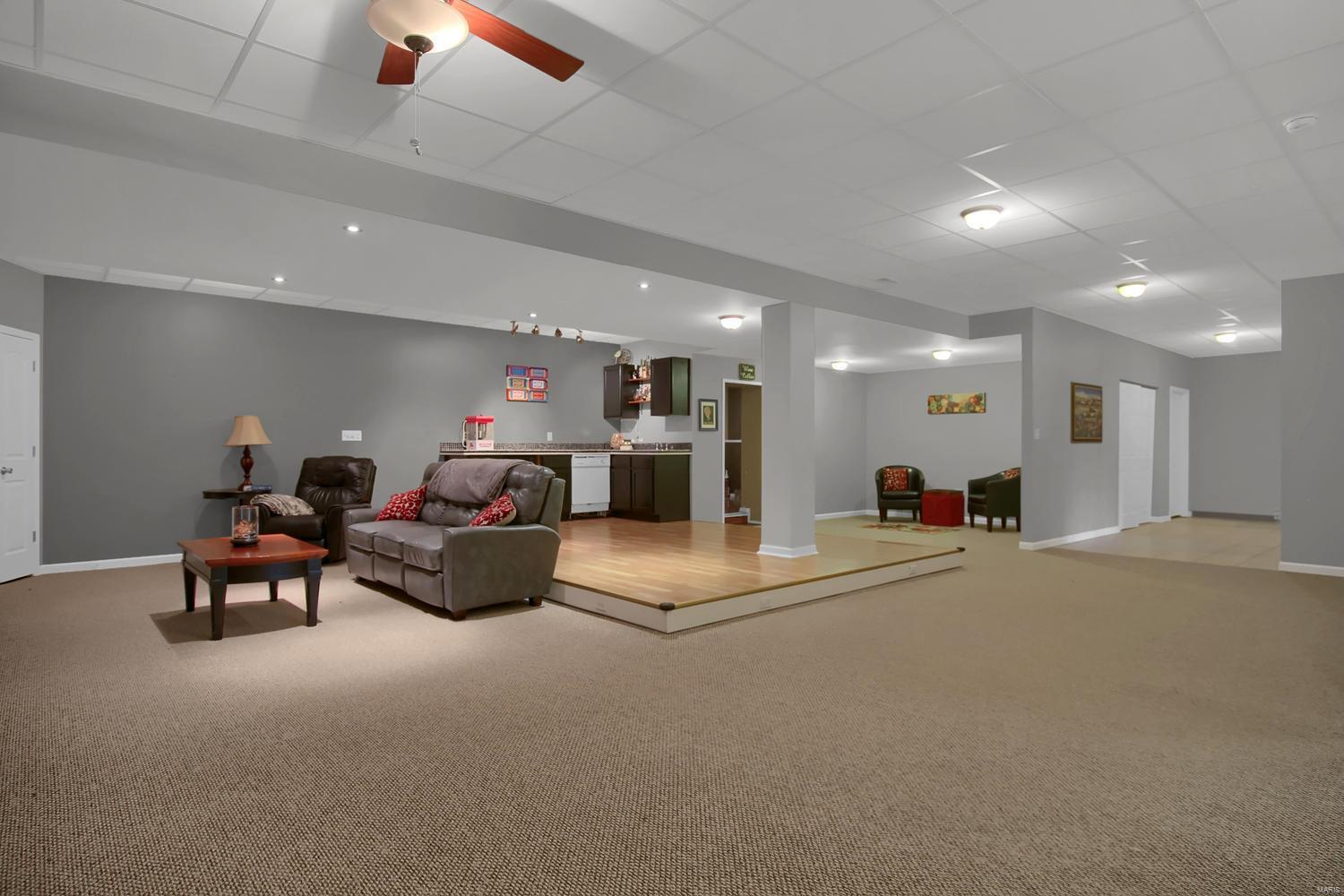 2623 Steinkoenig School Road Highland, IL 62249 - Photo 23 of 46 Gallery Image 23