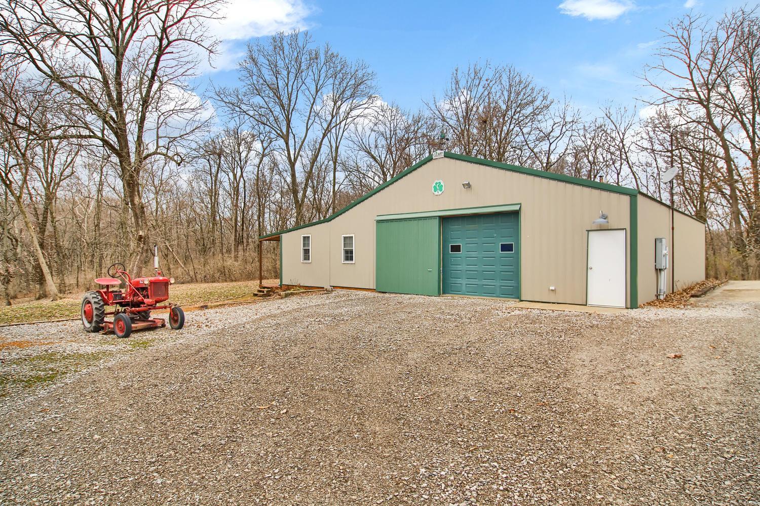 2623 Steinkoenig School Road Highland, IL 62249 - Photo 36 of 46 Gallery Image 36