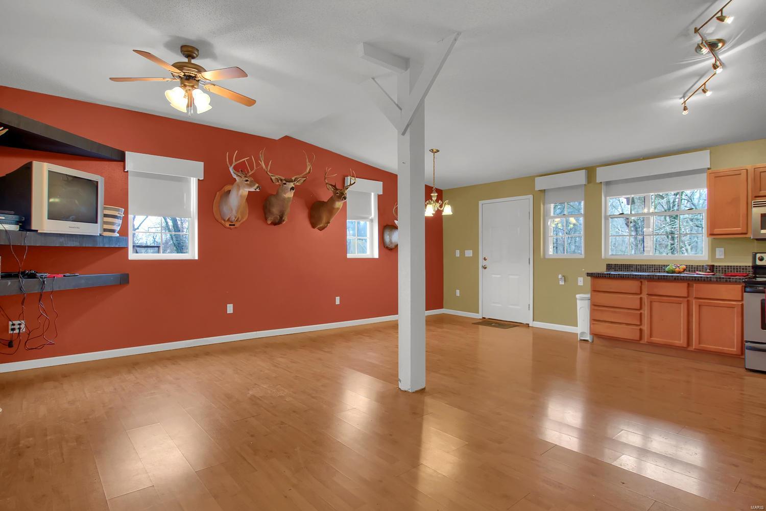 2623 Steinkoenig School Road Highland, IL 62249 - Photo 37 of 46 Gallery Image 37