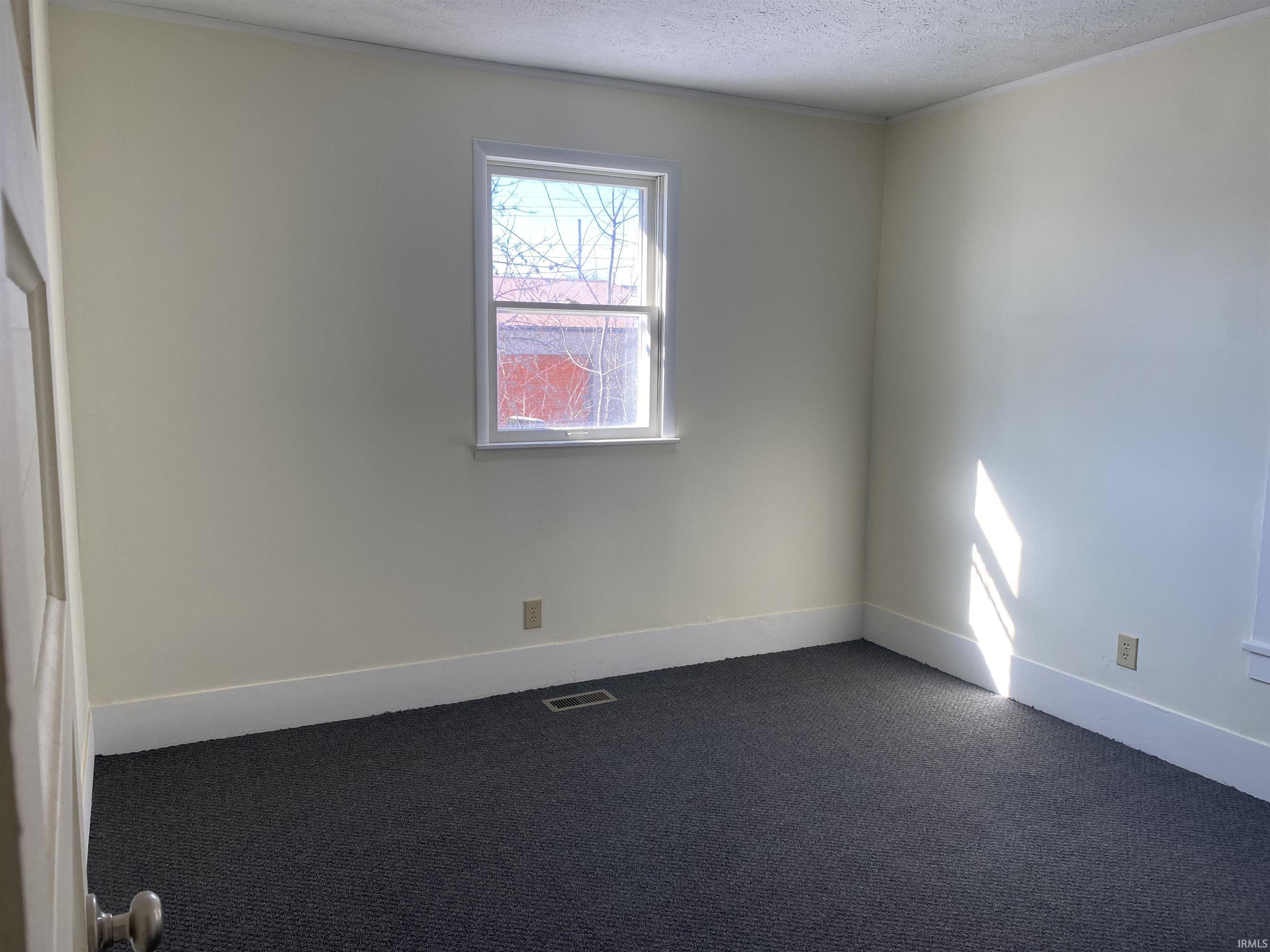 608 Madison Street Rochester, IN 46975 - Photo 26 of 36 Gallery Image 26