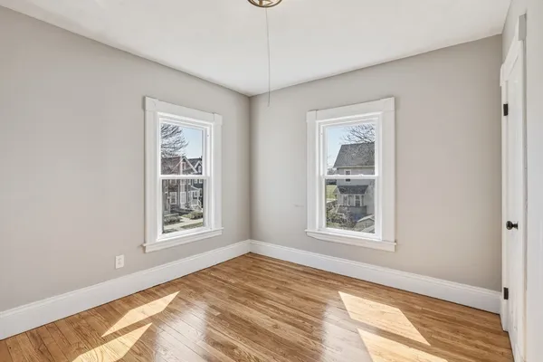 $499,987 | 108-110 Northampton Avenue, Springfield, MA 01109