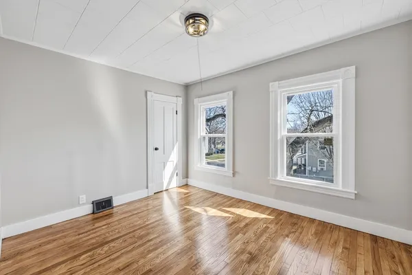 $499,987 | 108-110 Northampton Avenue, Springfield, MA 01109
