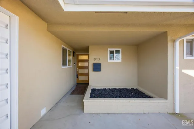 $320,000 | Undisclosed Address, Taft, CA 93268