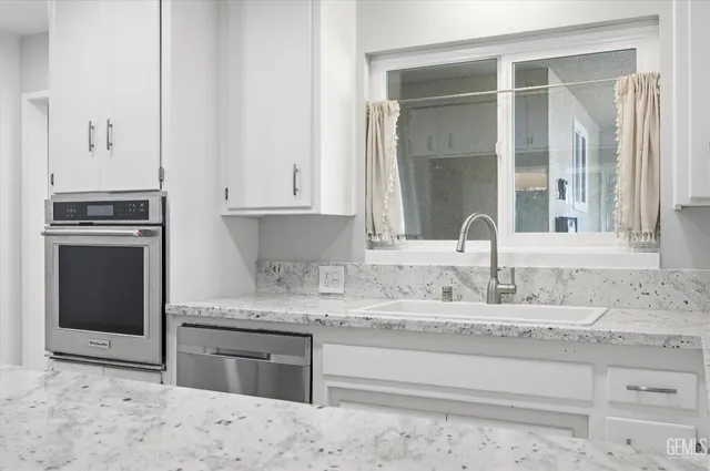 $320,000 | Undisclosed Address, Taft, CA 93268