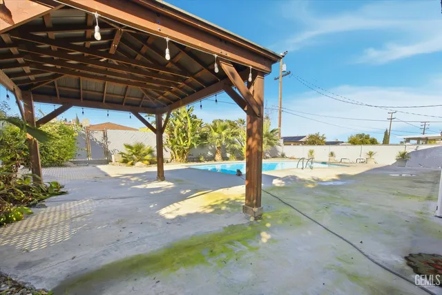 $320,000 | Undisclosed Address, Taft, CA 93268