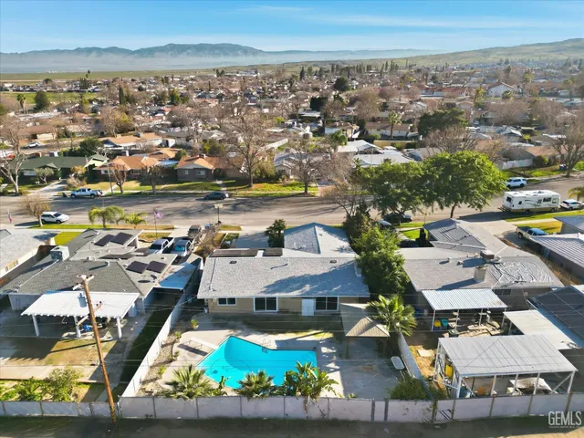 $320,000 | Undisclosed Address, Taft, CA 93268